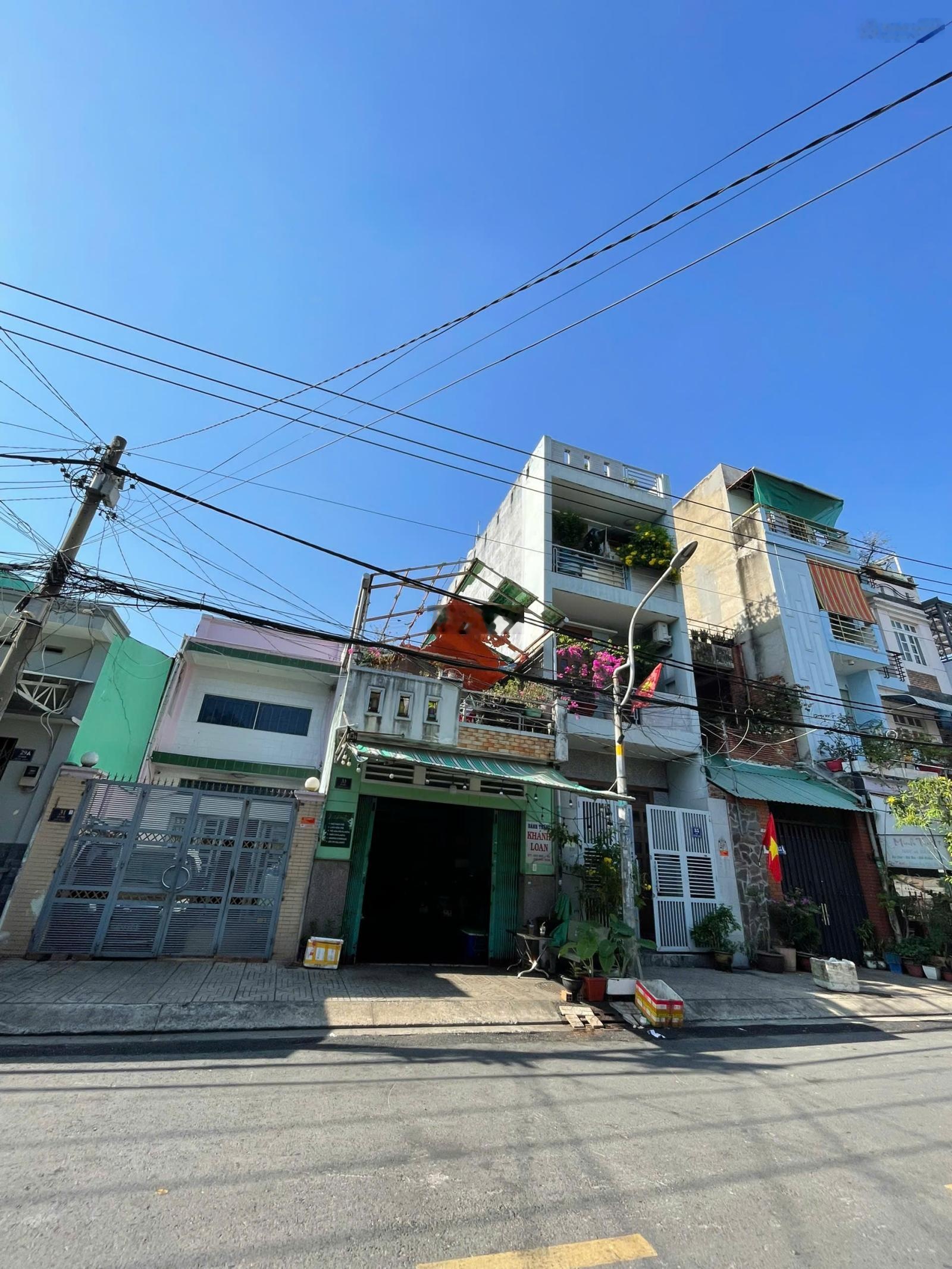 Hàng hiếm MT rẻ nhất khu họ Lê, Lê Niệm, 4x19.85m, 79.5m², có lửng giá 9.3 tỷ LH 0936014425