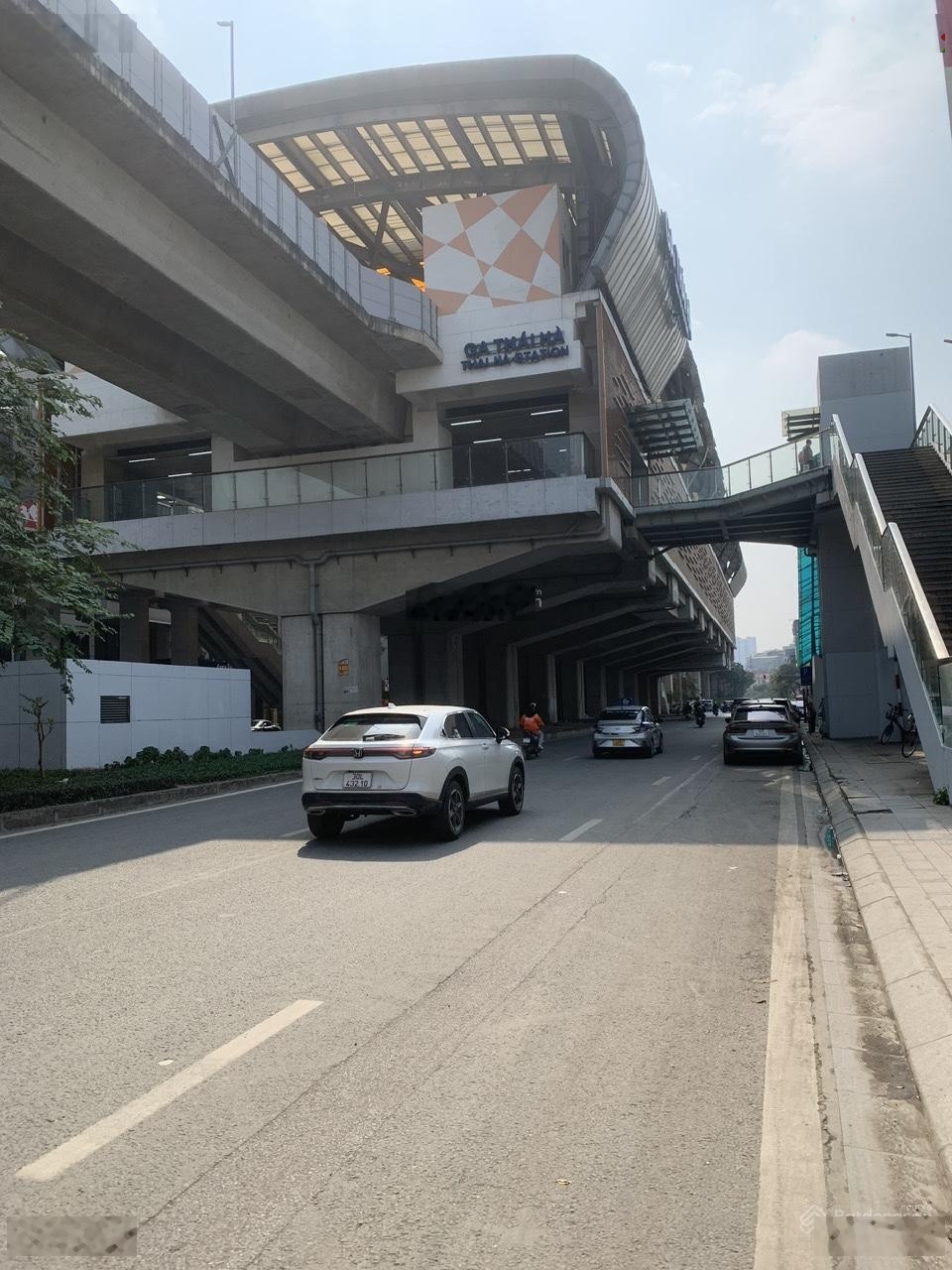 Vị trí đắc địa - mặt phố Hoàng Cầu trung tâm Đống Đa - 183m2 - 58 tỷ