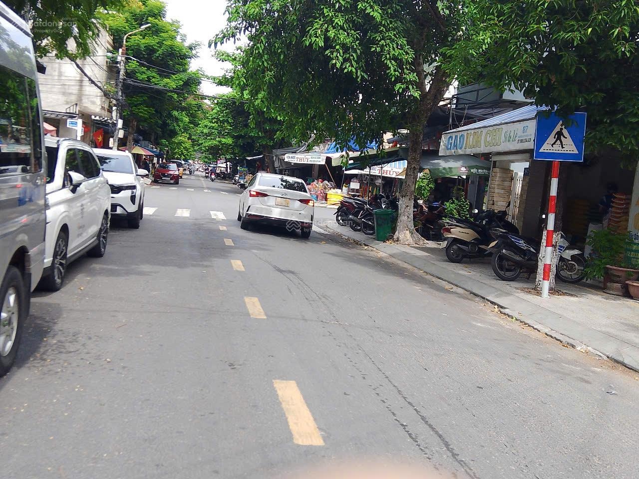 Bán nhà chính chủ,,mt 144 đặng vu huy