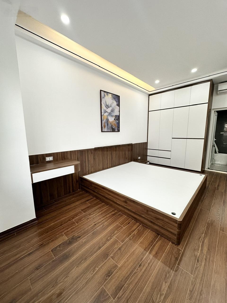 Hàng đẹp giá ngon! Chung cư Viện 103 Văn Quán 85m2, 2 phòng ngủ, 2 vs nhỉnh 5,x tỷ