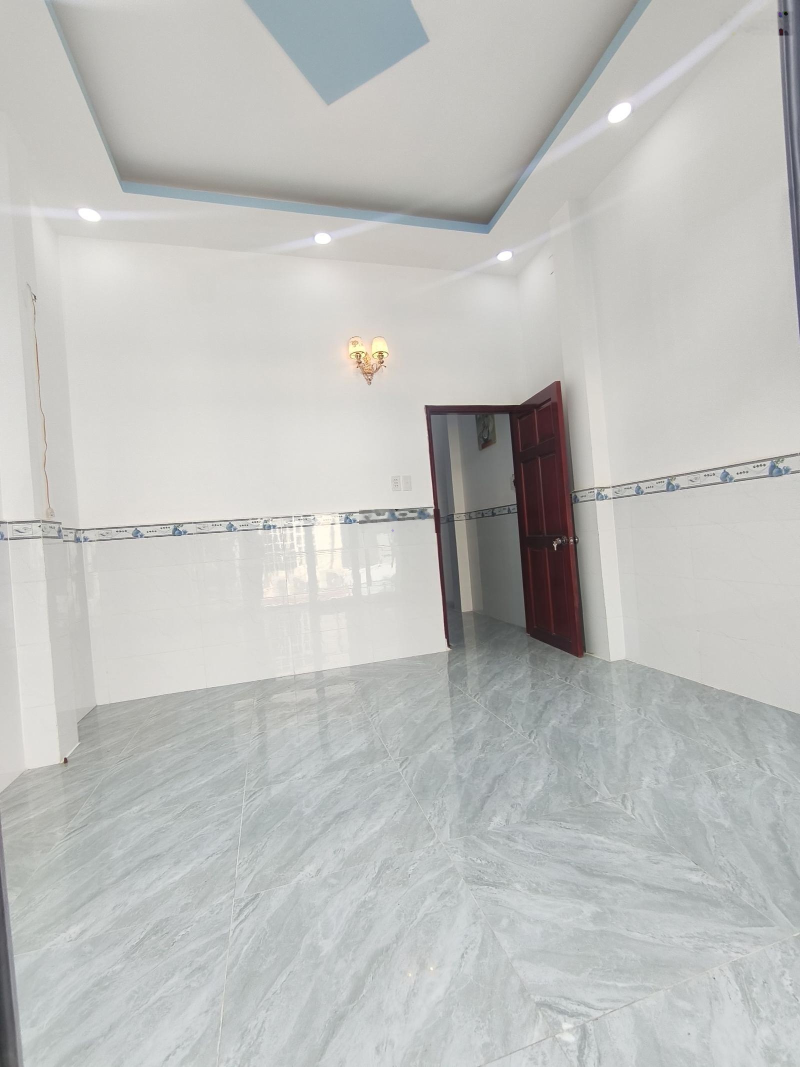 Tìm về không gian bình yên ấm cúng bên gia đình đông đúc - 3 tầng, 4 phòng DTSD: 100m2 - nhỉnh 5 tỷ