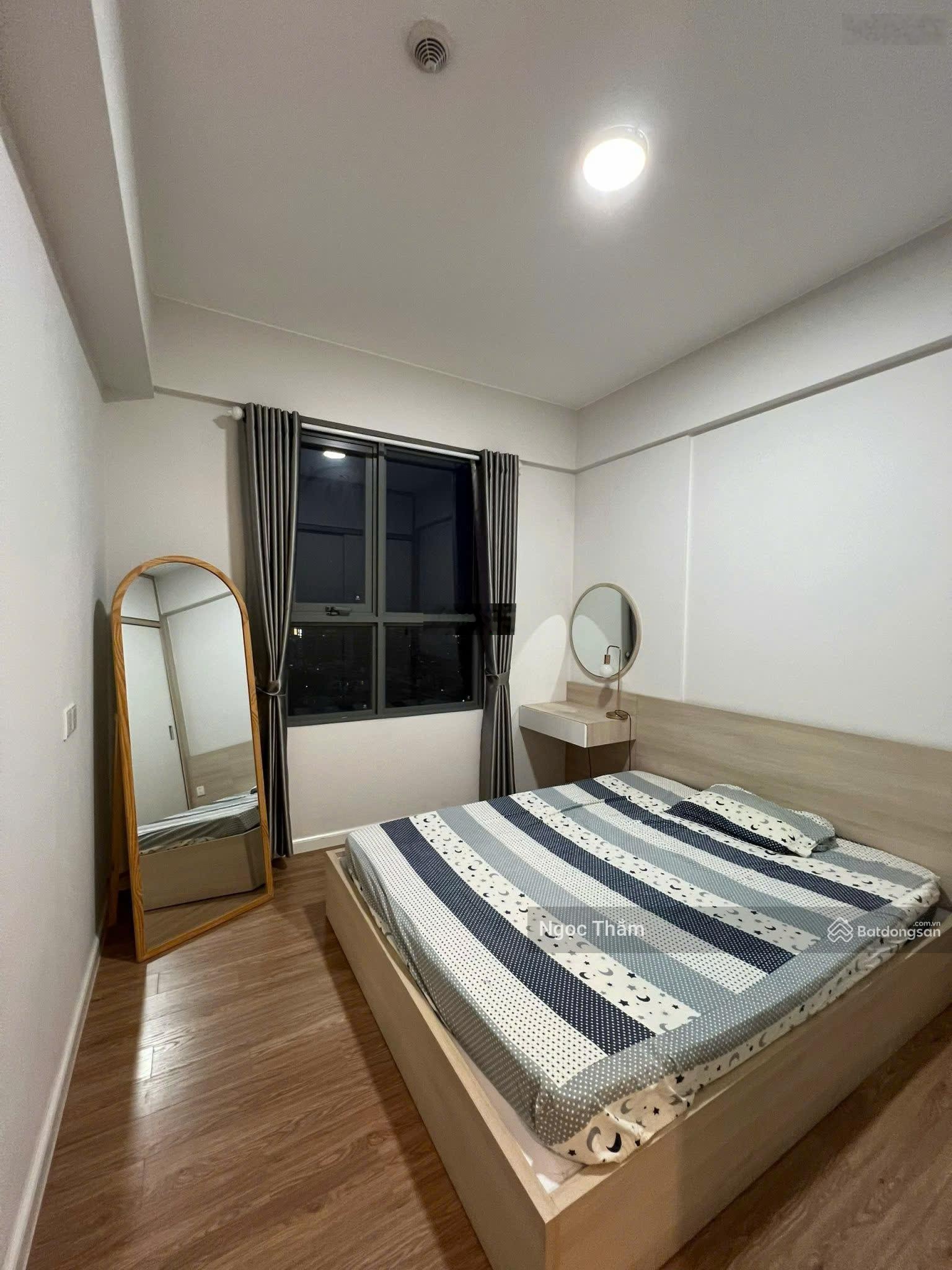 Tôi cho thuê CH Thủy Lợi 4 Ng Xí, BT.1PN=10tr, 2PN= 11-13tr, 3PN=14-17tr. LH: 0909 630 *** Sang