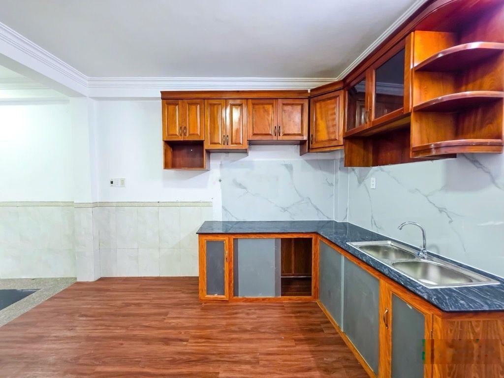 Bán nhà hẻm oto 8m Quận 7 đối diện Nam Long, KCX Tân Thuận, 114m2 ngang 6.6m chỉ 7,2 tỷ TL