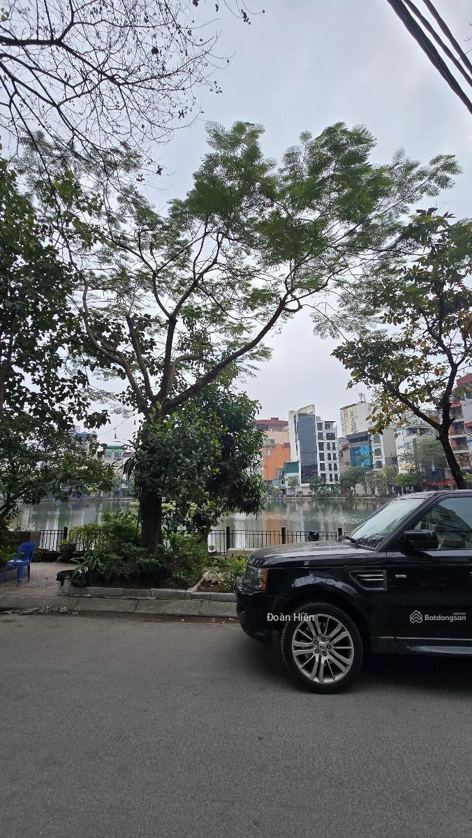 Ở thích! Nhà Đội Cấn, view hồ Đầm Tròn, 10m ra ô tô tránh, mặt ngõ KD, không QH, NT hiện đại, 41m2