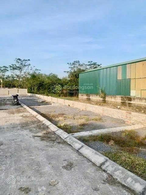 Phố Nguyễn Thượng Hiền - Vân Đình - Hà Nội oto đỗ cửa