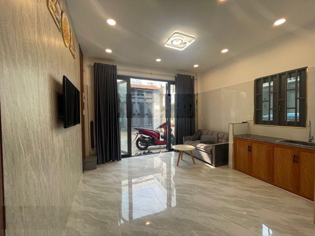 Căn góc 2 mặt tiền - đường xe hơi 5m thông, nhà 2 tầng mới, ngay Gò Xoài, giá 2, x tỷ