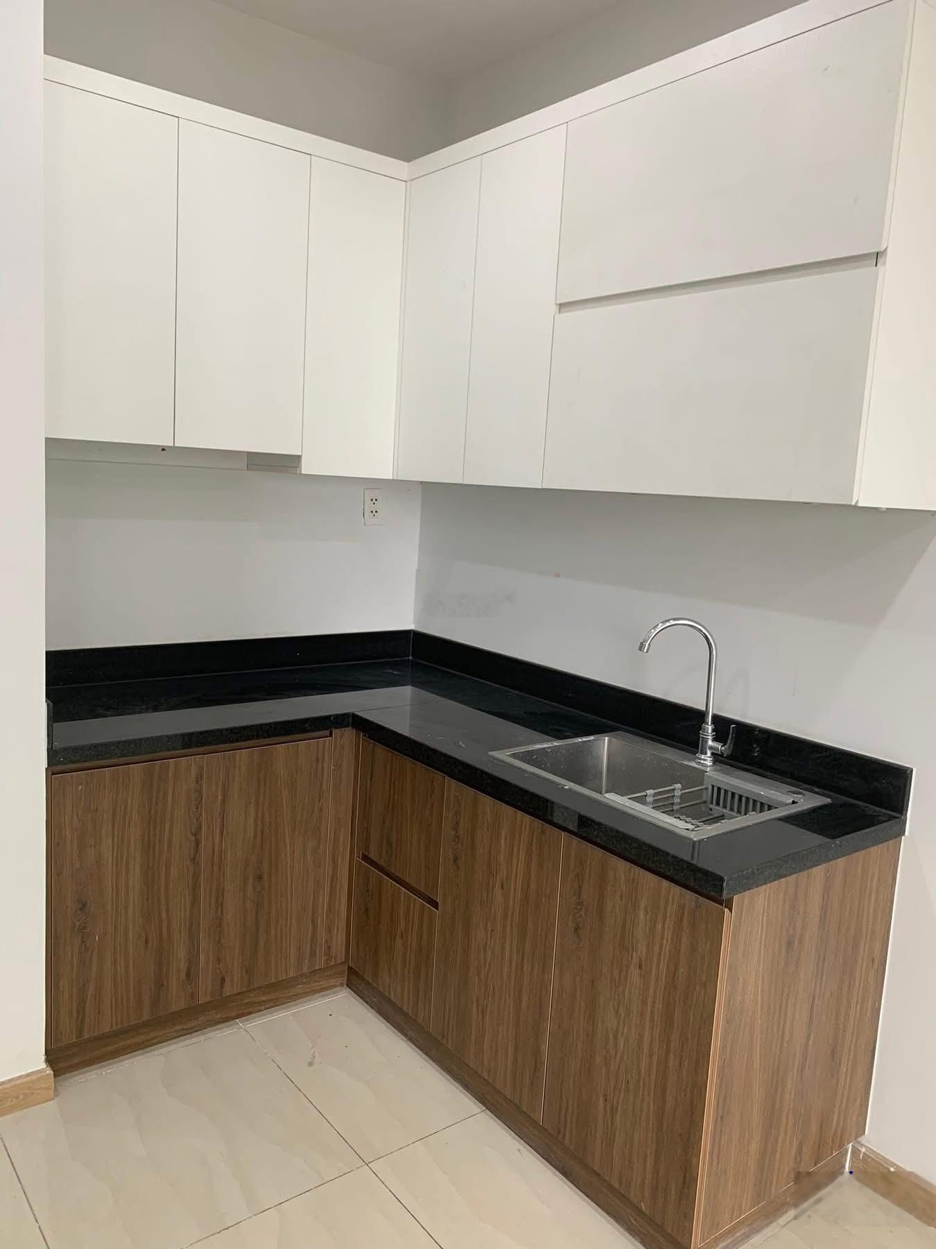 Bcons Plaza | view hồ đá | Sổ sẵn | 2,4 tỷ