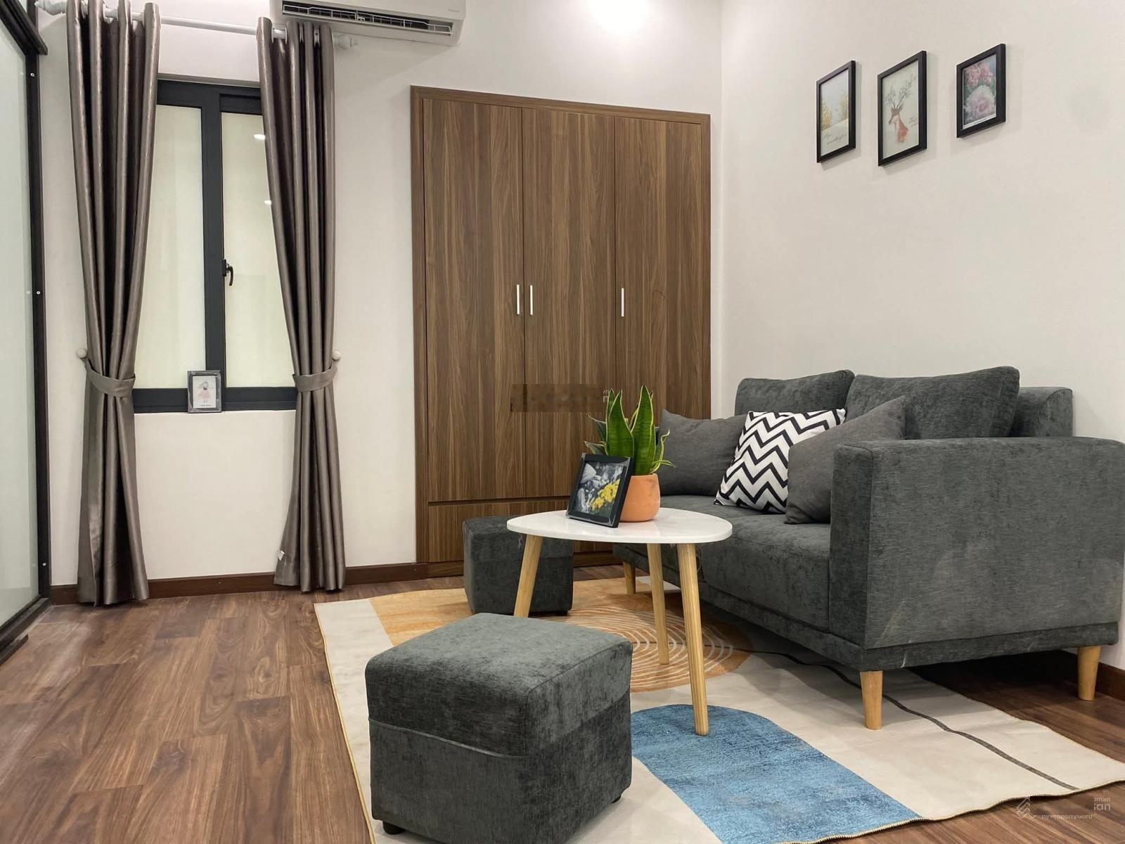 Hiếm ! Toà CCMN Nguyễn Văn Tuyết, 2 thoáng, 10 căn hộ kk, dt 70tr/th, ngõ thông, 30m ra ô tô tránh.