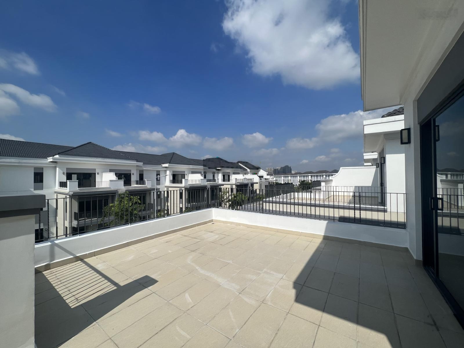 Bán biệt thự song lập The Suite Aqua City view gần sông thoáng mát 1 căn duy nhất 11.4 tỷ bao hết