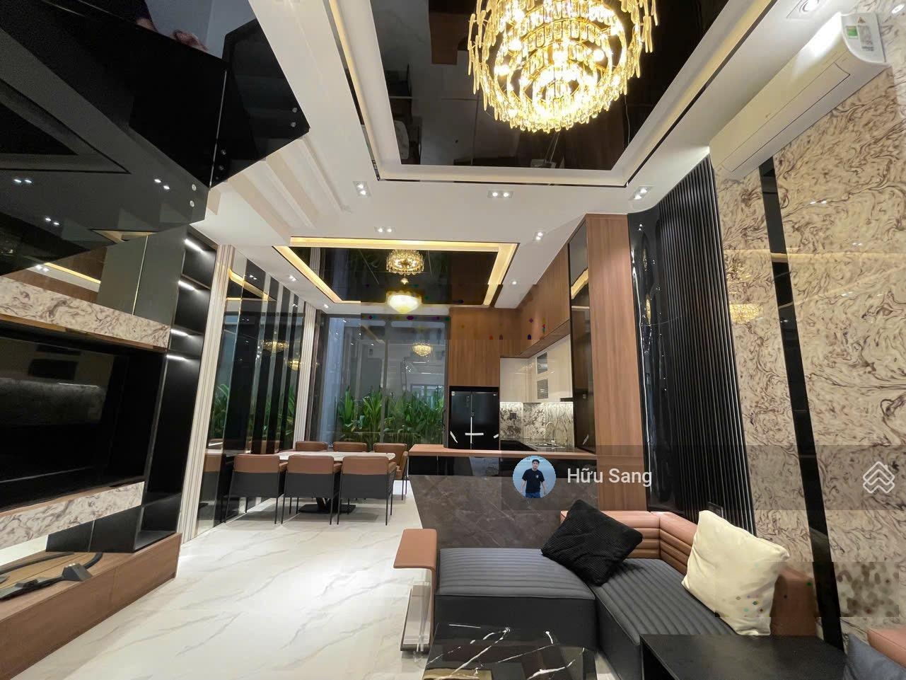 Siêu Phẩm Nhà Phố- Cho thuê nhà phố Quận 7 4 lầu hiện đại Làm văn phòng cực đẹp 57tr