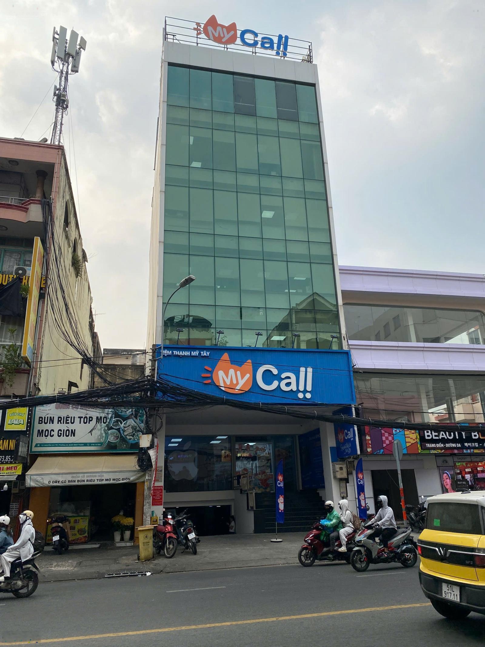 Ngộp bank! Bán tòa nhà văn phòng MT Ung Văn Khiêm - 6 x 33m - hầm + 7 tầng - HĐT: 200 tr/th - 57 tỷ