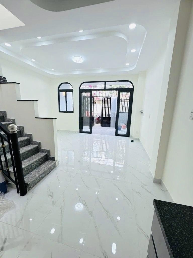 Chỉ 79tr/m2 - Nhà mới Nguyễn Thượng Hiền, Gò Vấp, giáp Bình Thạnh (5.22x16) - 3PN - 4WC - Nở hậu