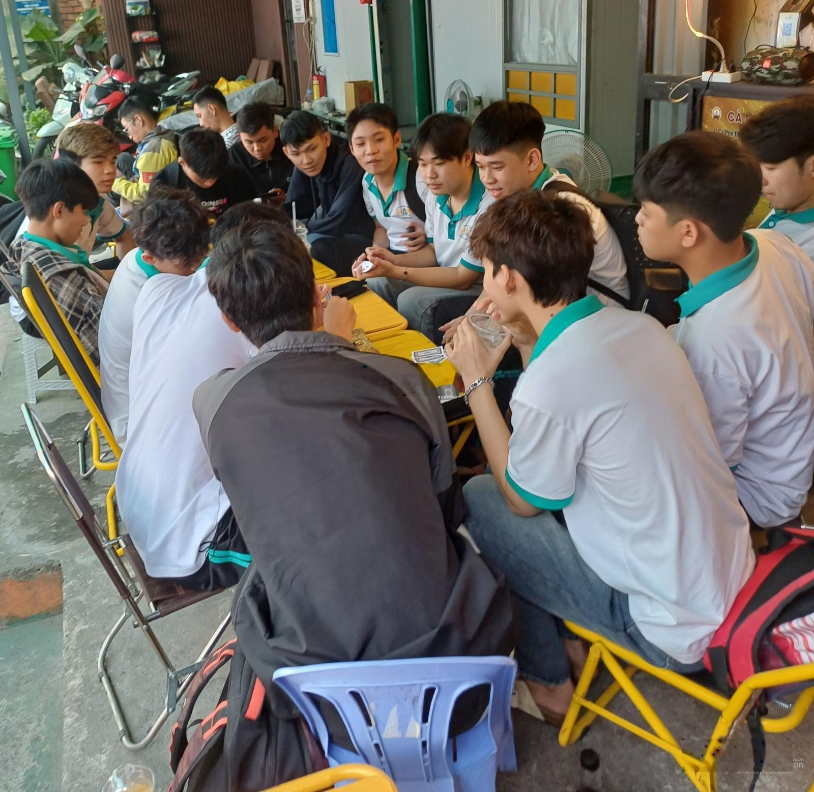 Cần sang nhượng quán cà phê giá siêu rẻ 45tr trung tâm Bình Thạnh