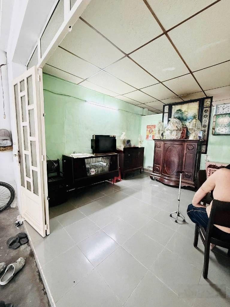 Nhà gần mặt phố tại Phường 9, Quận 8, Hồ Chí Minh, 9.9 tỷ VND, 182 m2, hàng hiếm uy tín