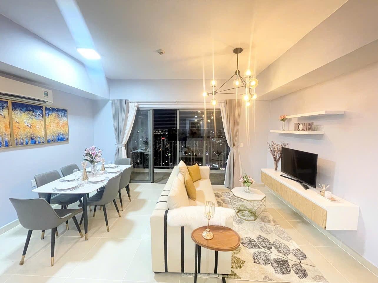 Chính Chủ Cho Thuê Căn Góc Lầu 39 T1 3pn 3wc Ful NT Giá 27tr Masterri Thảo Điền LH 0901970599 Ngâ