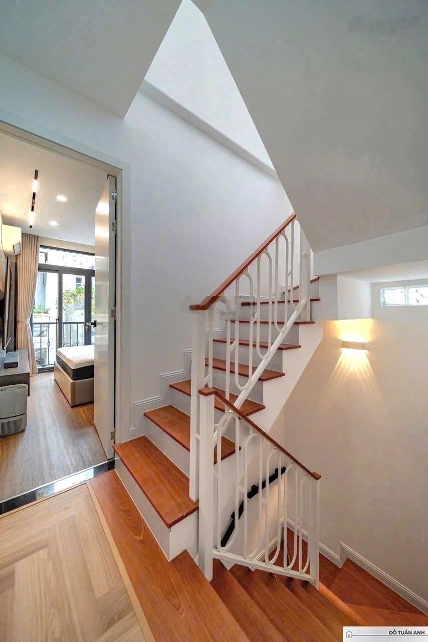 Hẻm xe hơi Trần Cao Vân,4Tầng,5PN,Có hẻm sau,Gần Huỳnh Văn Bánh,Trần Huy Liệu