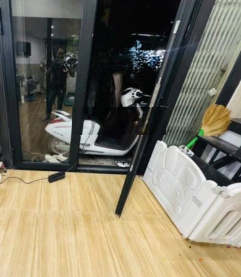 Gấp bán trong tuần giảm gần 1 tỷ! Nguyễn Trọng Tuyển - 58m2*2 tầng - ngang lớn 5.2m - giá siêu mềm