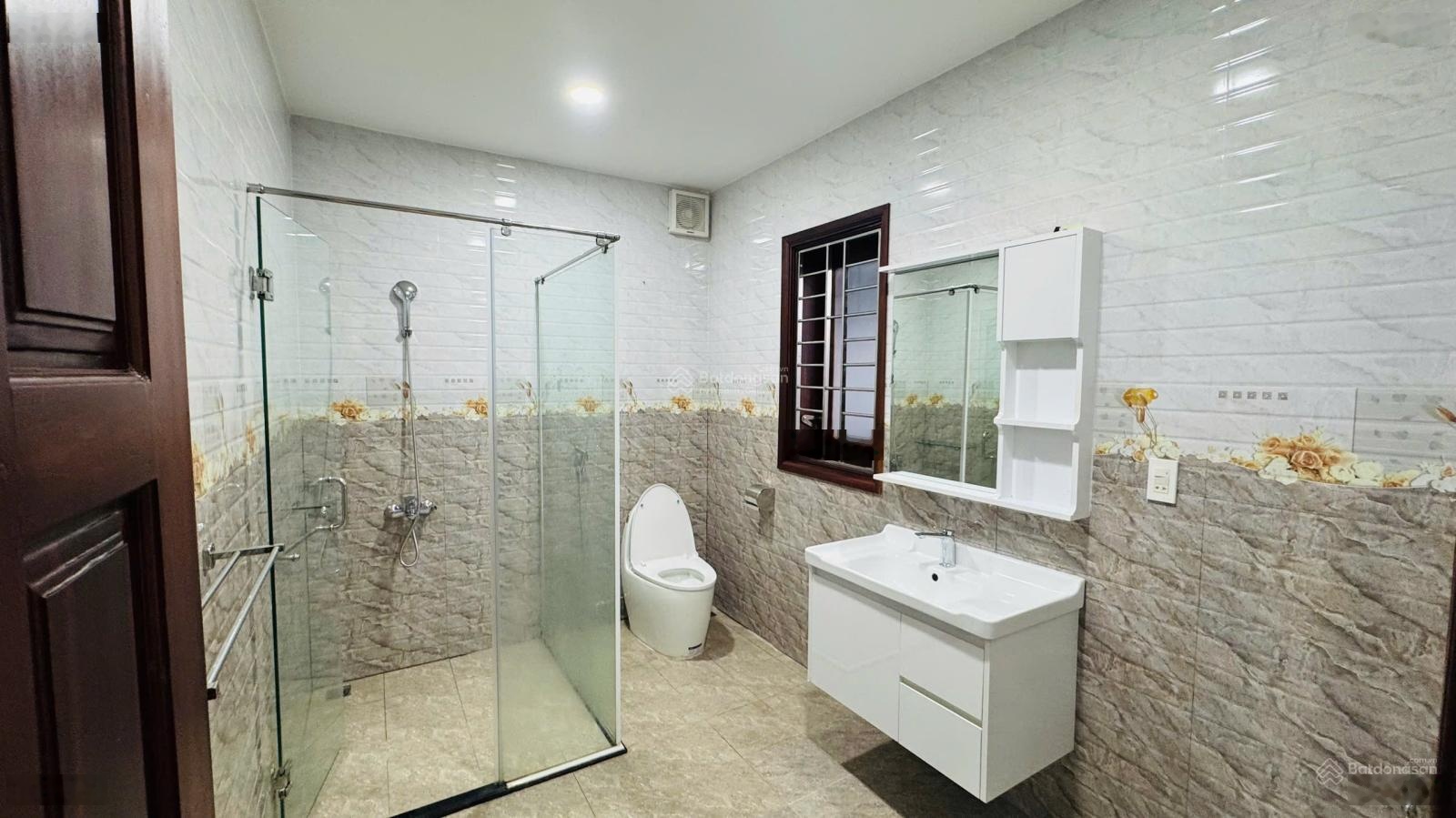 Cần tiền bán biệt thự mini 152m2 sát KĐT Vĩnh Điềm Trung Nha Trang giá chỉ 4tỷ8