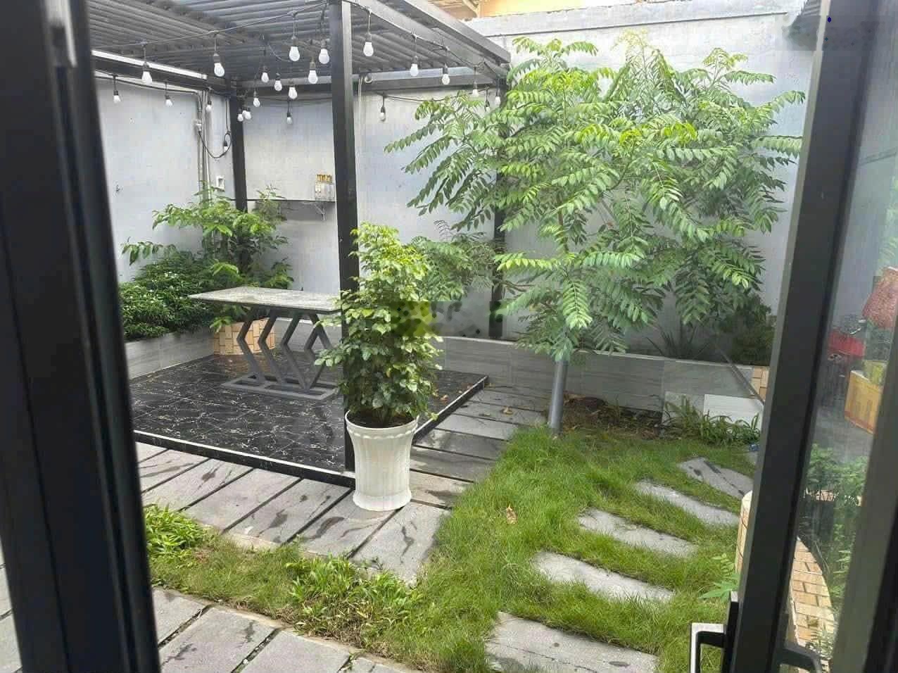Chính chủ bán nhà vườn bình chánh 90m2 sổ hồng riêng