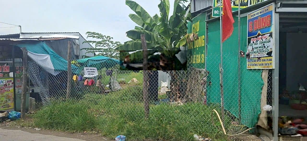 Bán đất 731.9 m2 mặt tiền đường Nguyễn Văn Trường xéo Bách Hoá Xanh, TP Cần Thơ