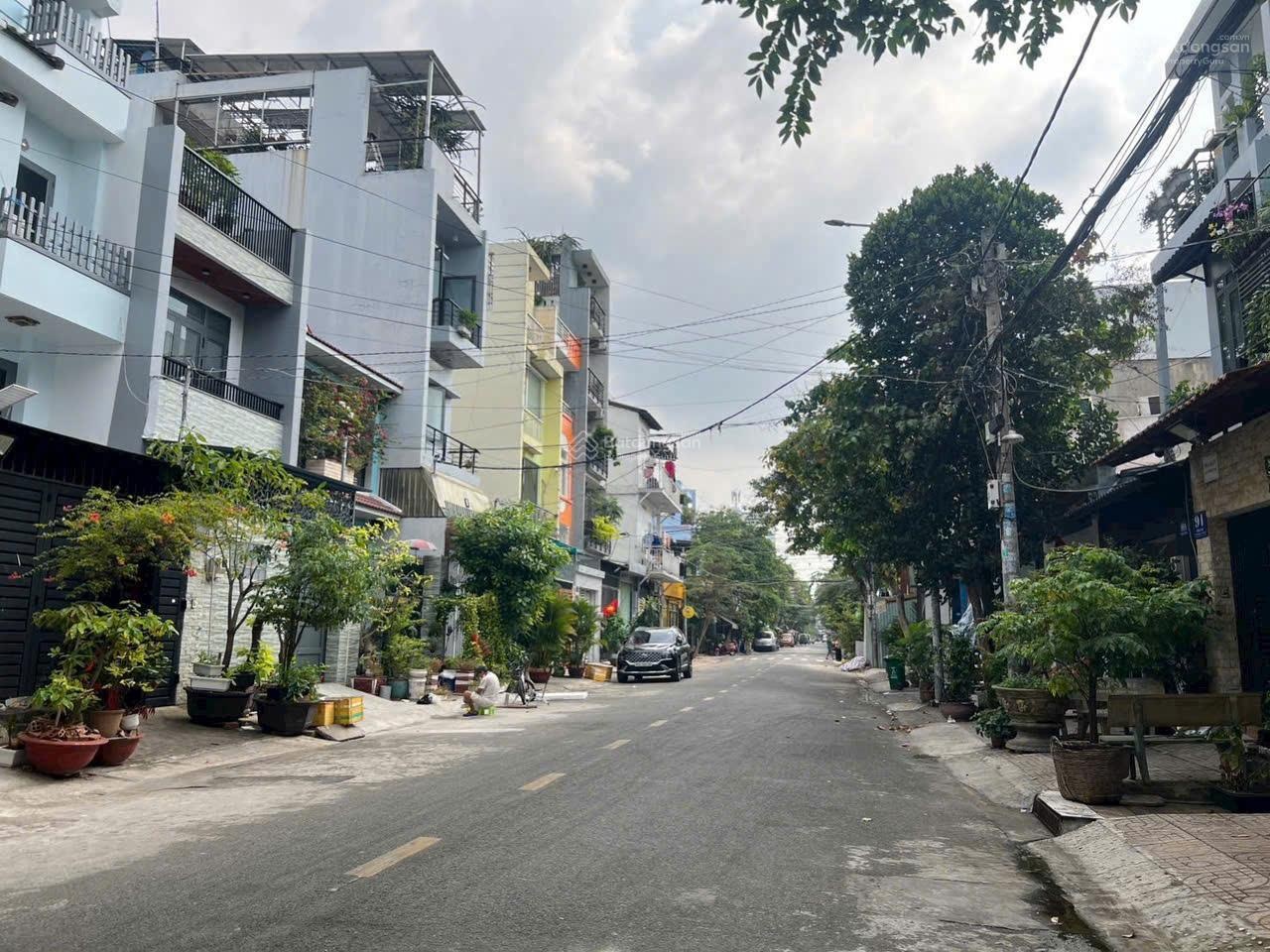 Mặt tiền đường 13m Đỗ Bí khu họ Lê Tân Phú - 3.9mx19m | 76,8m² - Nhà 1 lửng, còn mới. Giá 8.9 Tỷ TL