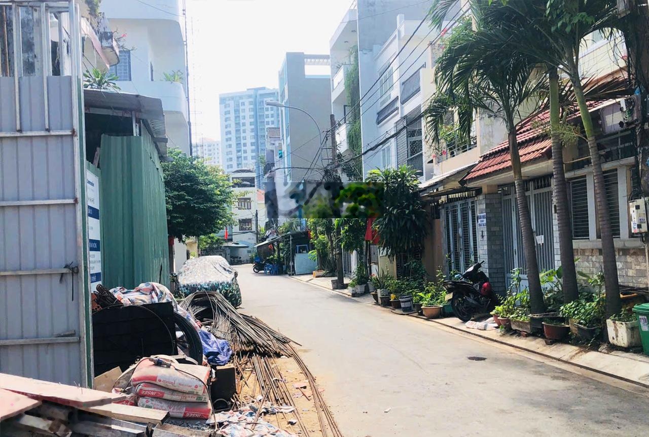 Bán nhà cấp 4 ngay Trần Não, hẻm xe hơi vị trí trung tâm