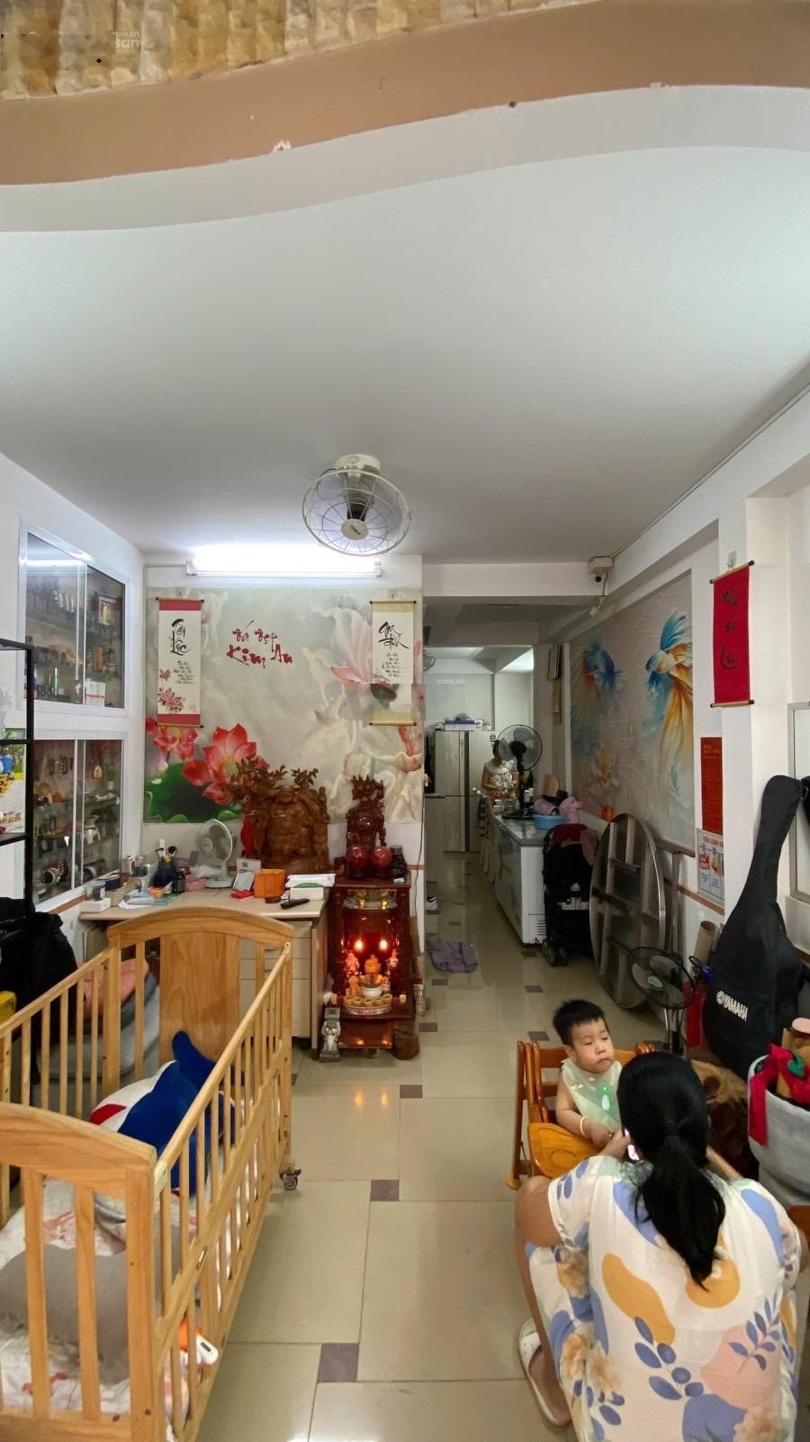 Bán nhà ngay cầu công lý giáp quận 3, 39m2 4 tầng ở ngay, chỉ 7.5 tỷ tl