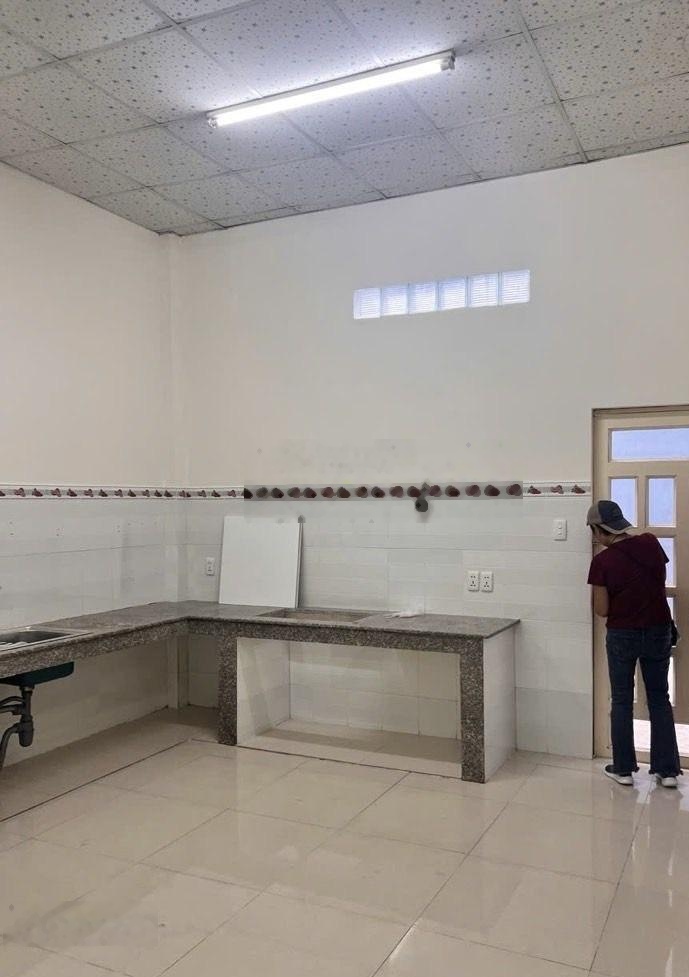 BÁN NHÀ C4 MẶT TIỀN ĐG SỐ Kinh Doanh sầm uất 124.3m (4.75x26), 9 tỷ , Tăng Nhơn Phú B, Q9 cũ