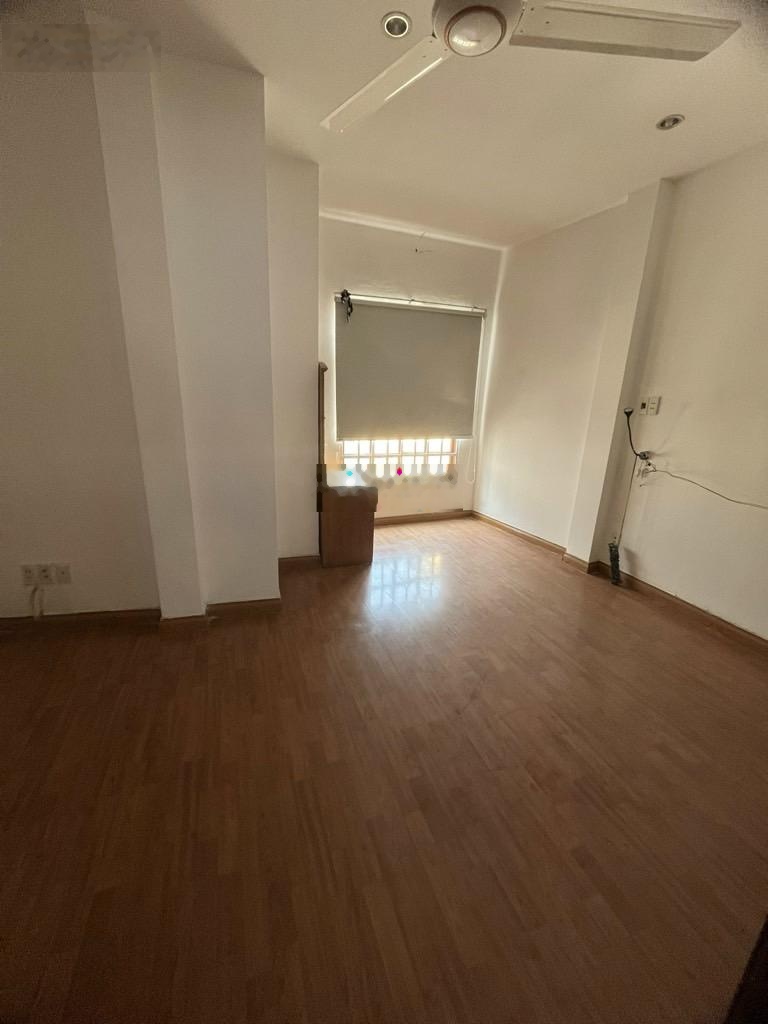 Bán nhà/CHDV Hoàng Hoa Thám, Bình Thạnh, 52m2, 3 tầng, hẻm xe hơi, 7 tỷ.