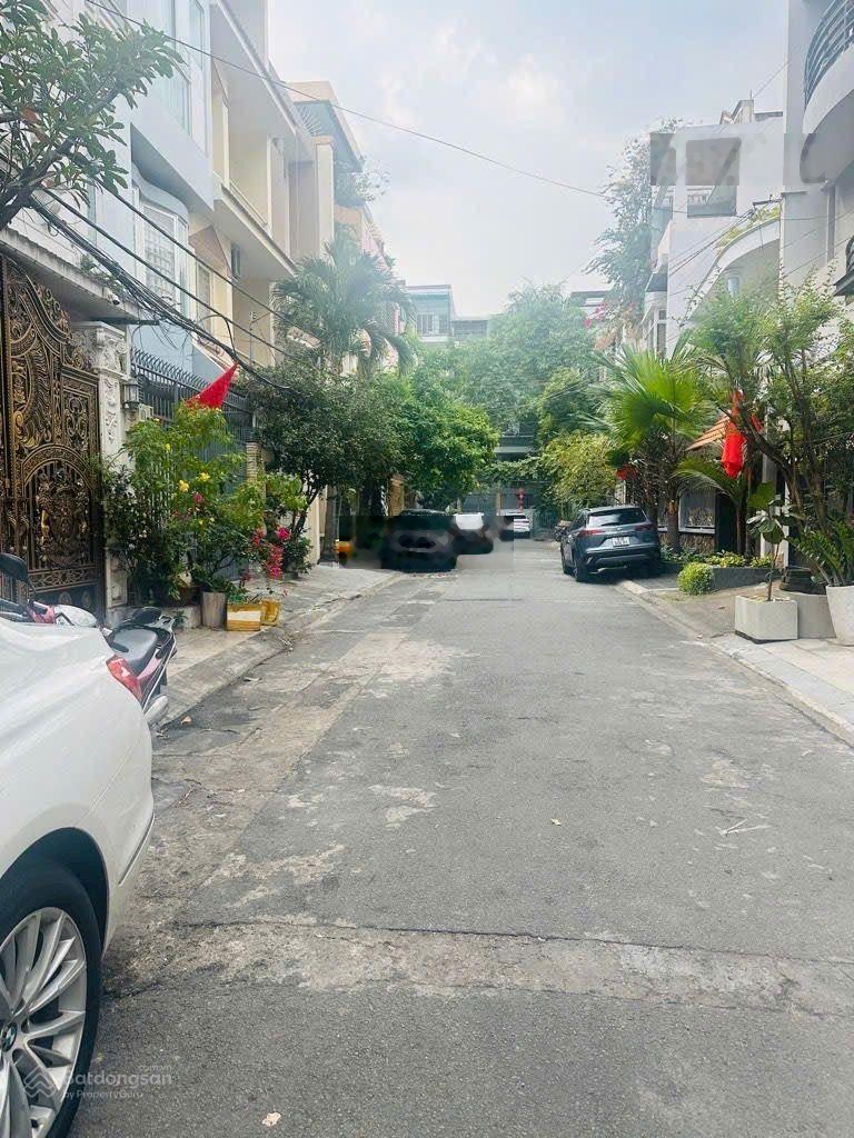 Bán nhà hẻm xe tải Võ Văn Kiệt, Q8, 100m2, 5x20m, 7.4 tỷ