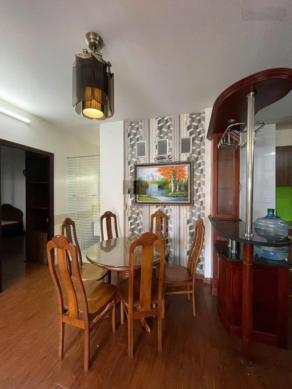 Chung cư Thế Kỉ 21, Ung Văn Khiêm căn 3p ngủ giá 14,5tr/th