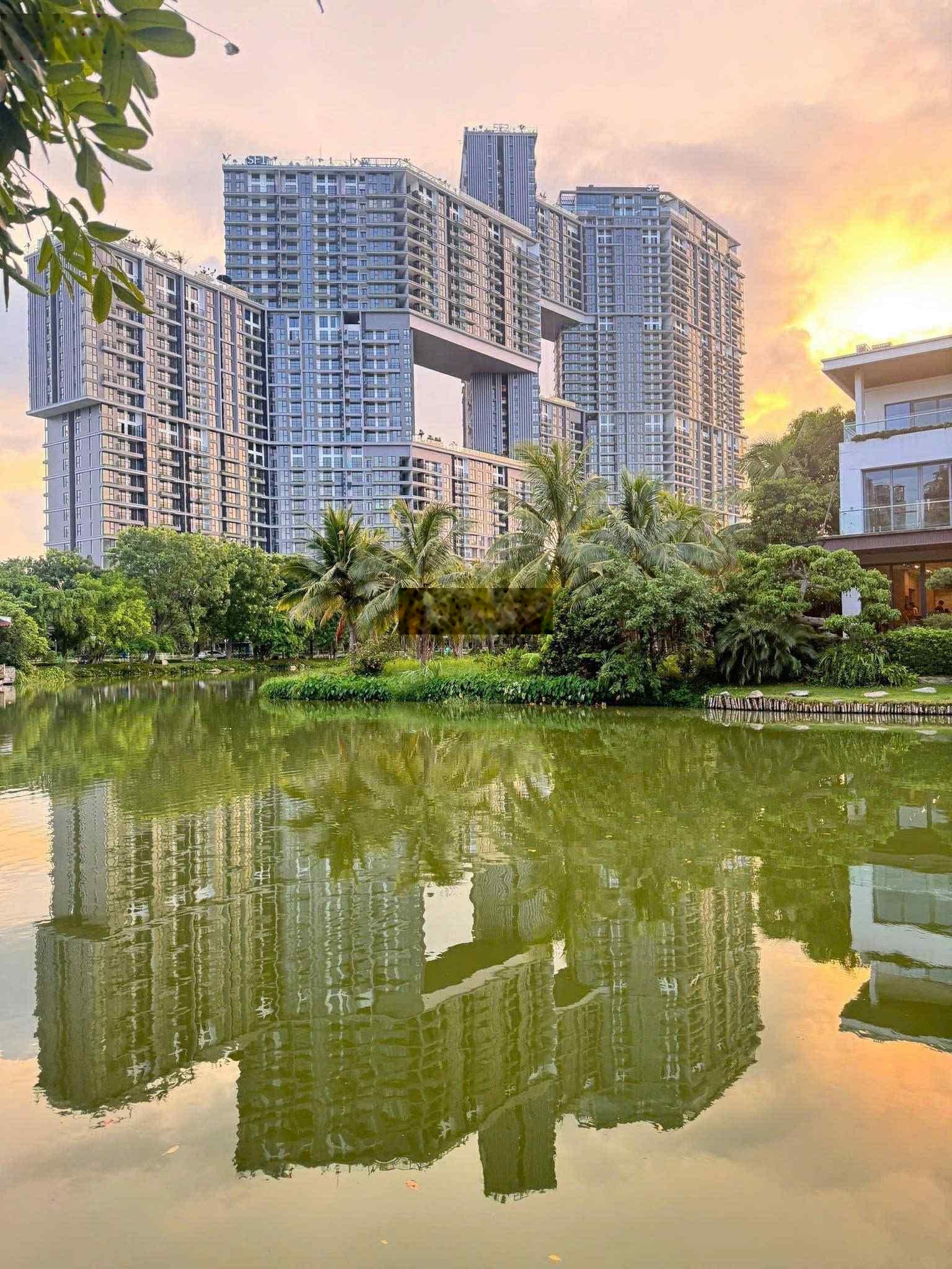 Cho thuê nhà mặt phố diện tích rộng