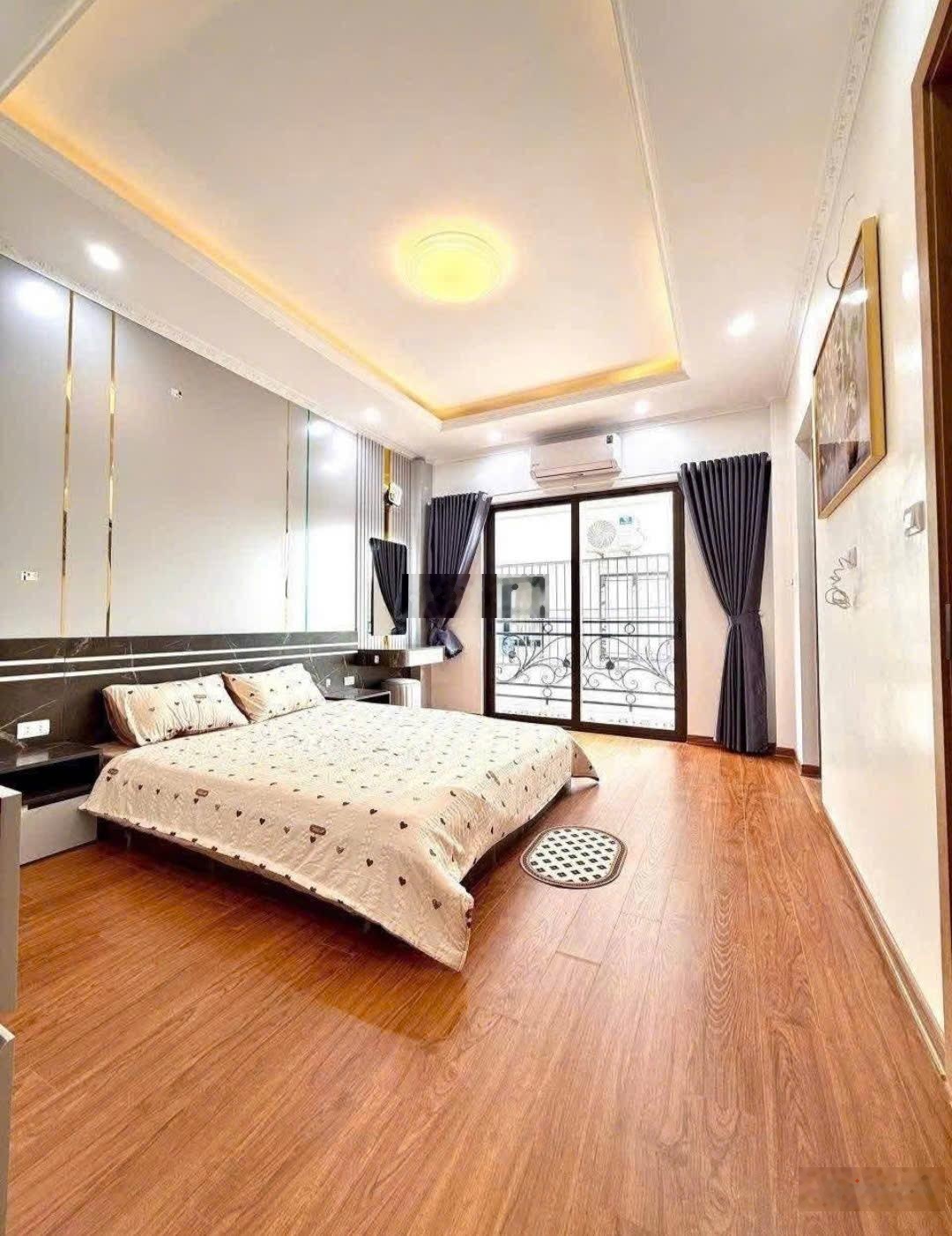 Bán nhà Cổ Nhuế 35m nhà mới thang máy vi vu