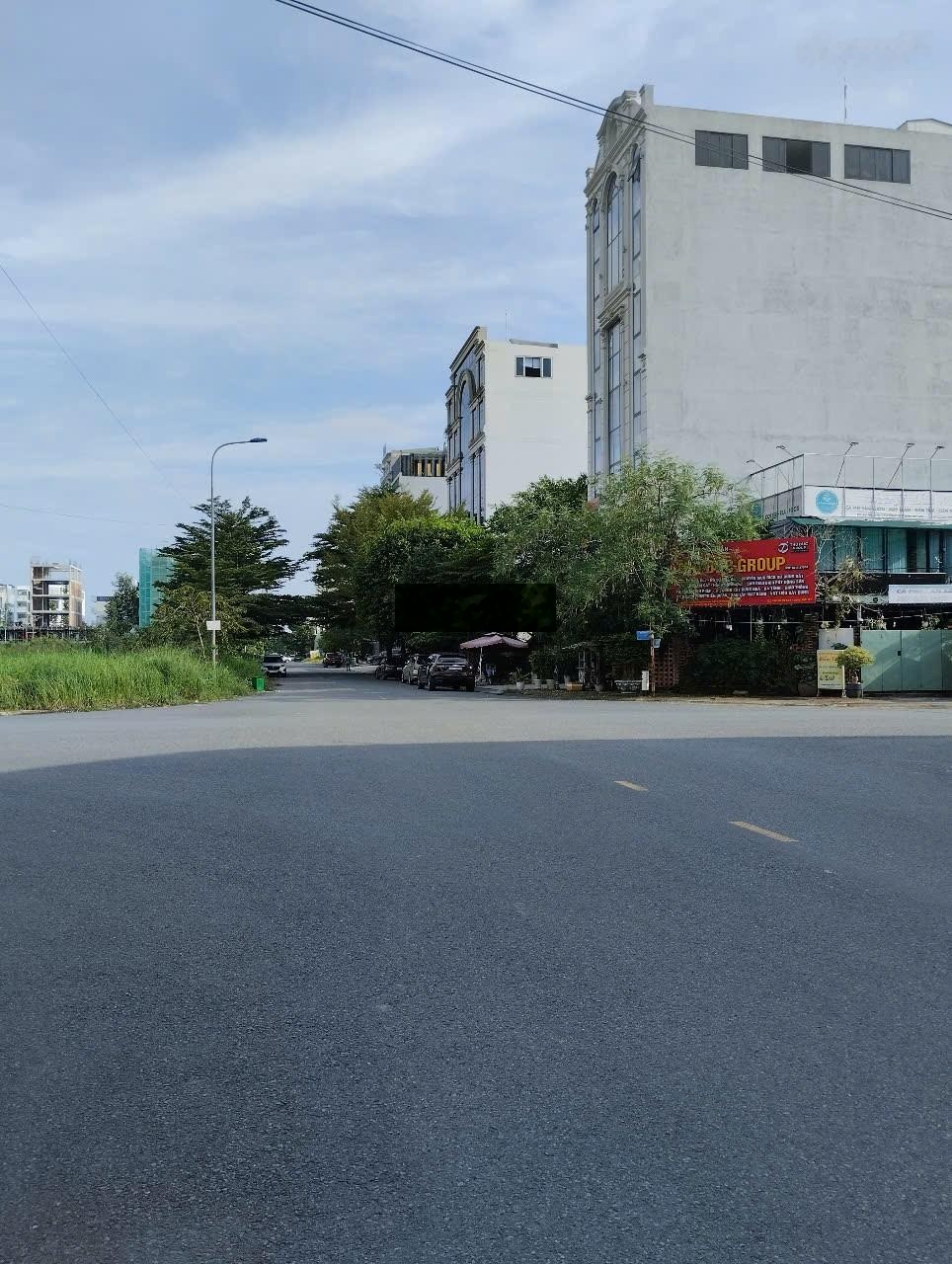 Cho thuê tòa nhà văn phòng mặt tiền đường Nguyễn Văn Kỉnh, 16x20m, hầm 7 tầng, giá 468tr/tháng