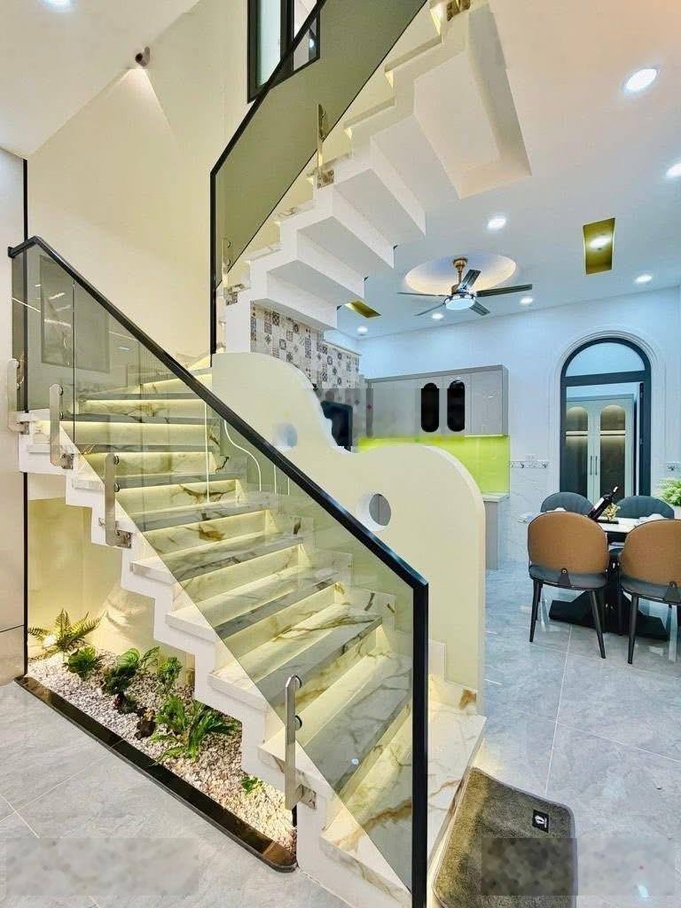 Bán nhà đẹp p.10 gò vấp- 48m2 - giá chỉnh 5tỷ