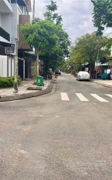 Bán lô GÓC 2 MT đường Lê Thiệt & Hòa Minh 2 - Vị trí đẹp gần biển, giá 7 tỷ 990 tl