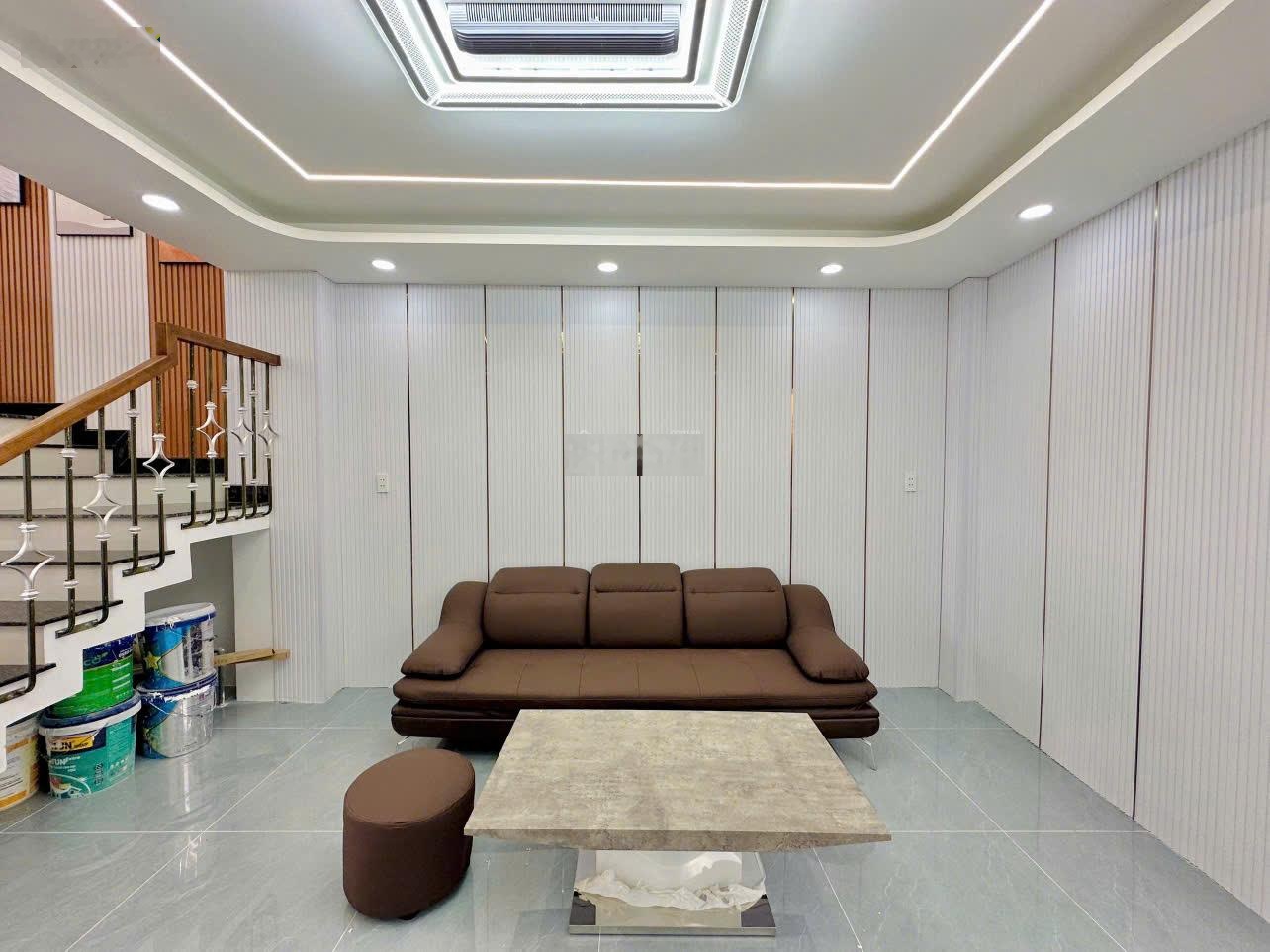 Bán nhà 6 tầng mặt tiền kinh doanh ao đôi full nội thất 4x13.5m giá 9.6 tỷ tl