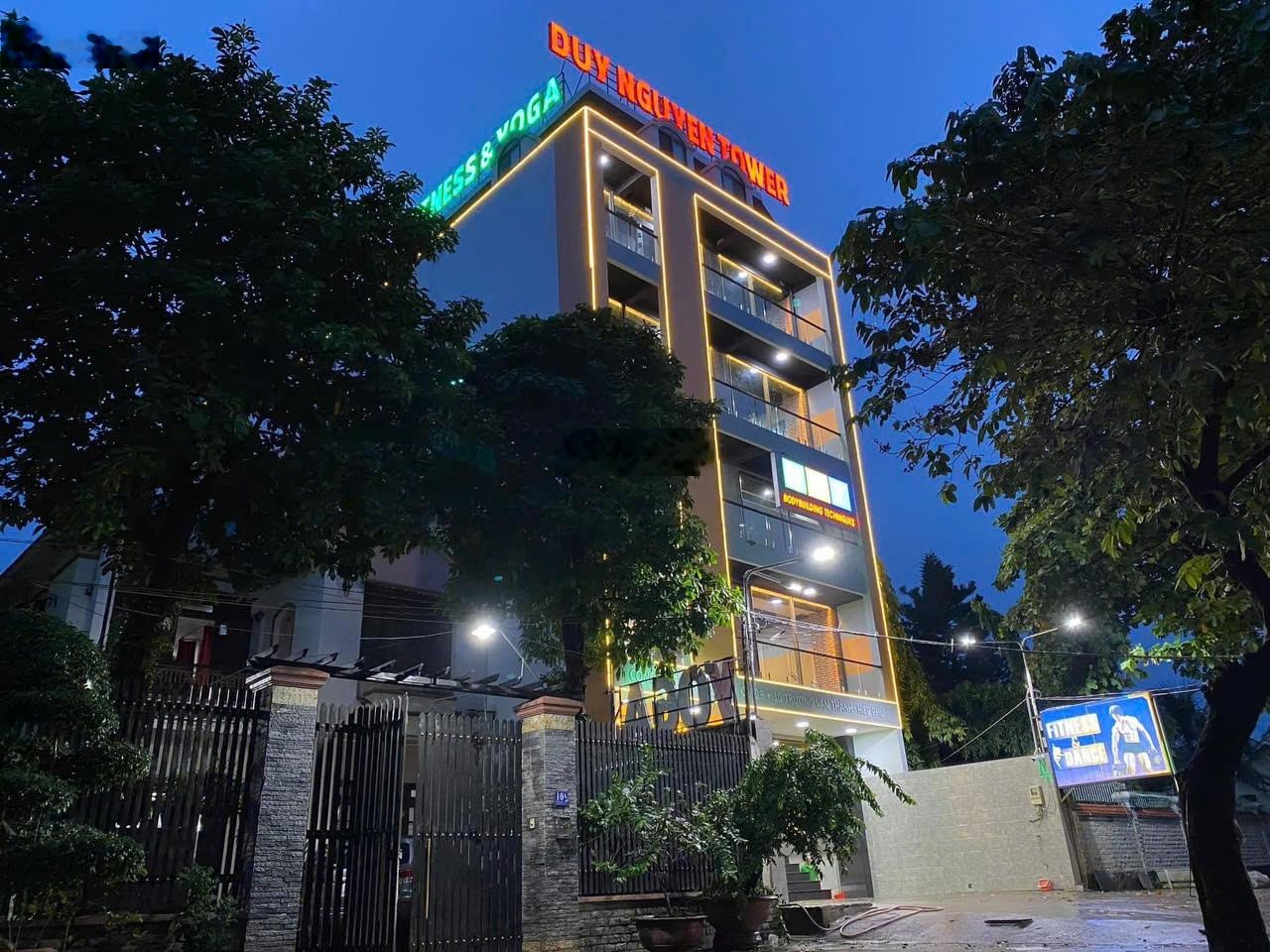 Tòa Nhà Hầm 6 Tầng, 11m x 34m, 1616m2 sàn, Mặt Tiền Trương Văn Thành, HĐT 150 triệu