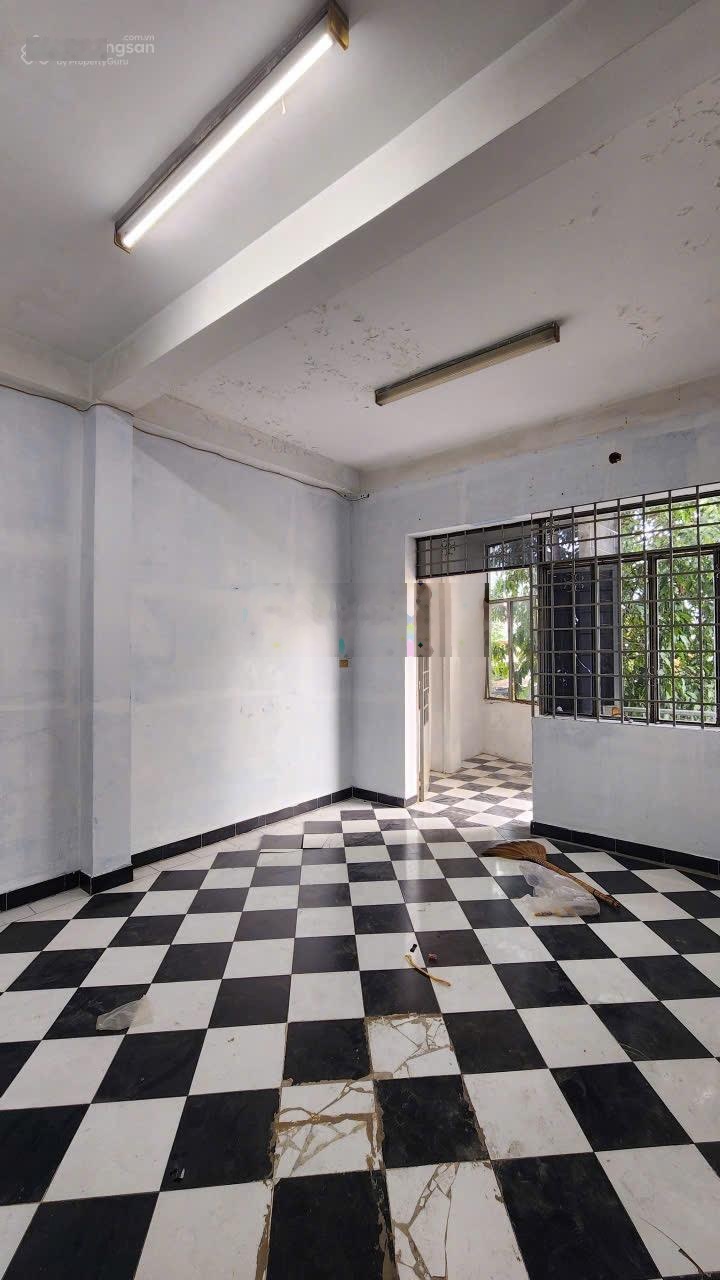 Bán nhà mặt tiền lê hồng phong ngay siêu thị coopmart mha trang