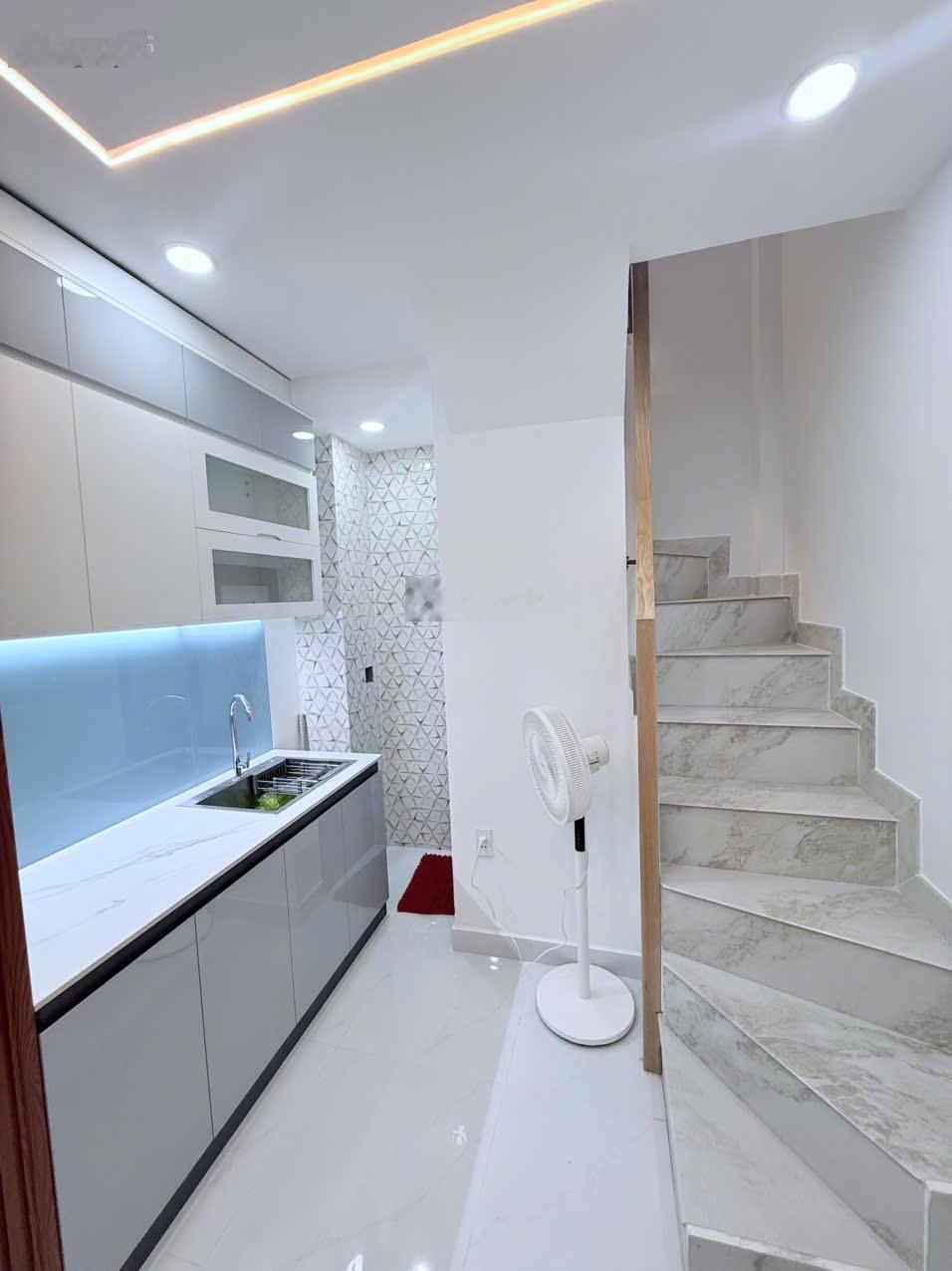 Nhà 3x5m 2Lầu Đúc (2PN 3WC) Hẻm 3m. Luỹ Bán Bích. Tân Phú