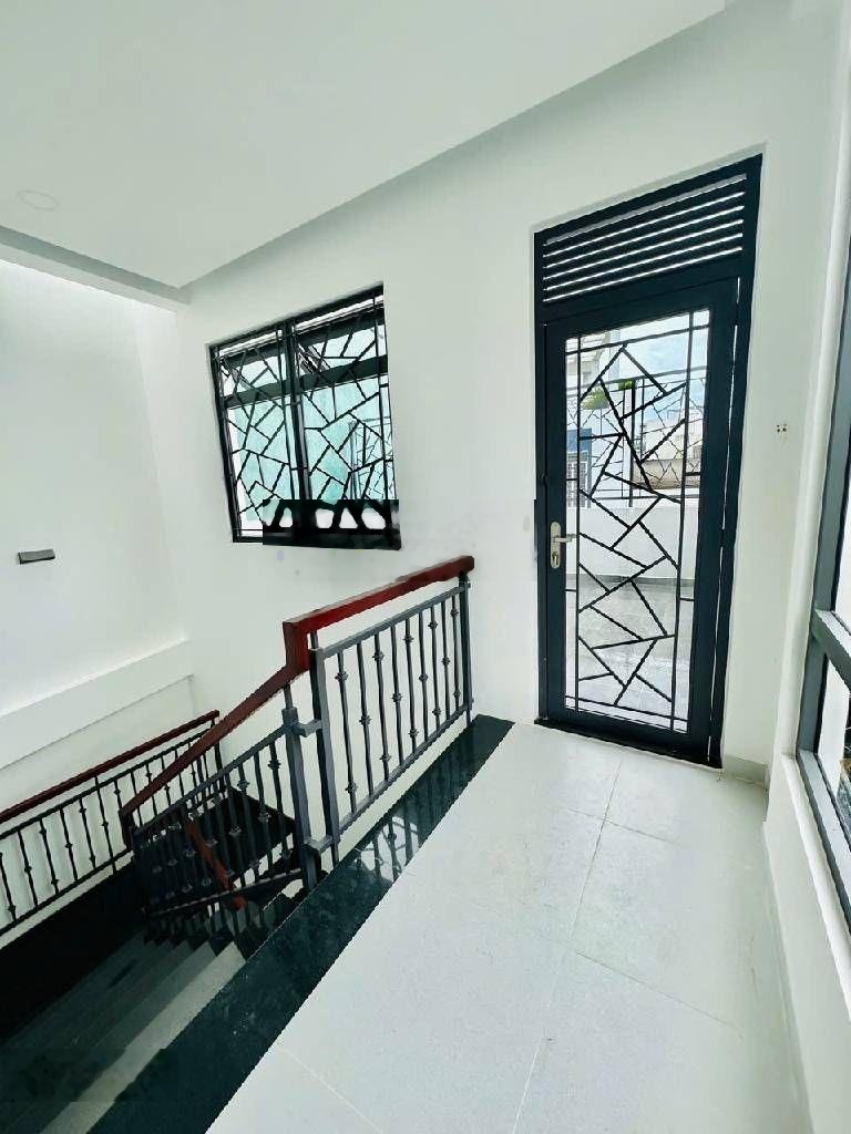 Giá : 8 tỷ 900 ( tl ) nhà 4 tầng ( 5.2 x 15 ) mtkd 7m đường bùi hữu diên - p.an lạc, bình tân