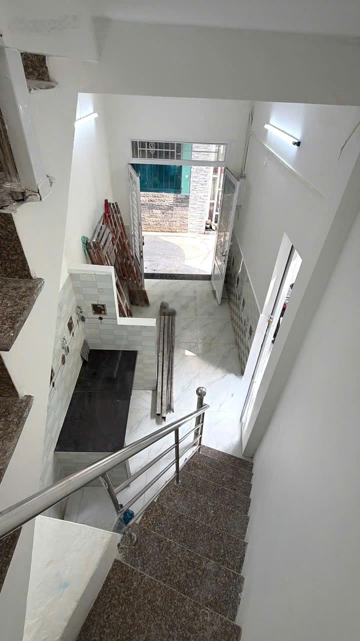 Chỉ 1 Tỷ 7, Sở hữu ngay nhà Góc 2MT Lưu Hữu Phước Q8. (2.7mx7m) 2Tầng, SHR, Mới Đep, Thoáng