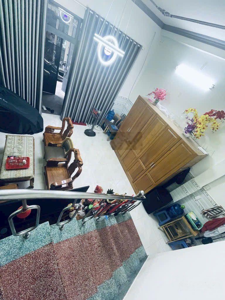 Nhà bán hồng lạc ngay tt tân bình thông lạc long quân - 60m2-6.2 tỷ. tl.