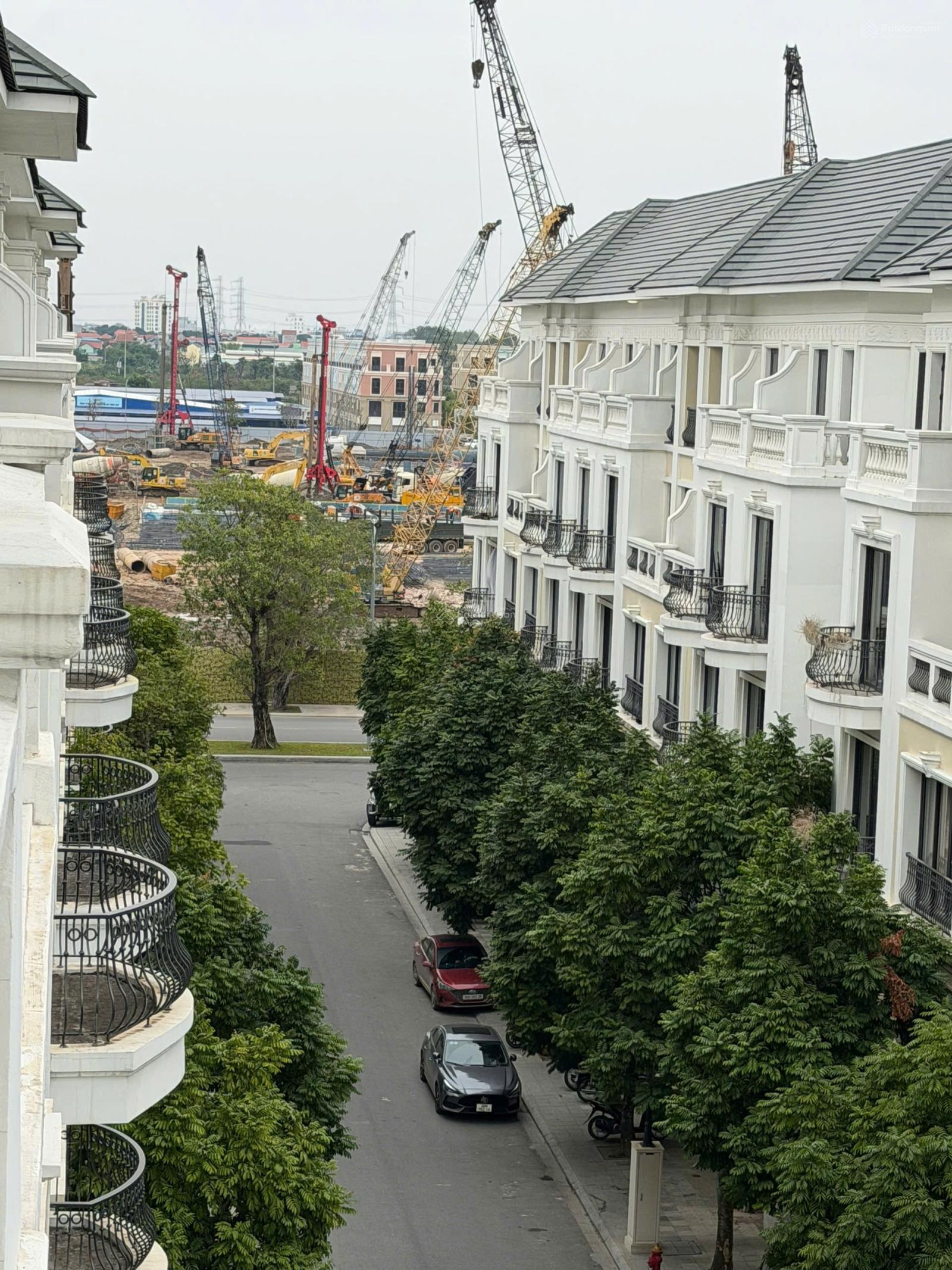 Nhà phố kd tốt pb10-19 xẻ khe trục chính 35 tòa chung cư | đã hoàn thiện 5t | giá sau ck 13,4 tỷ