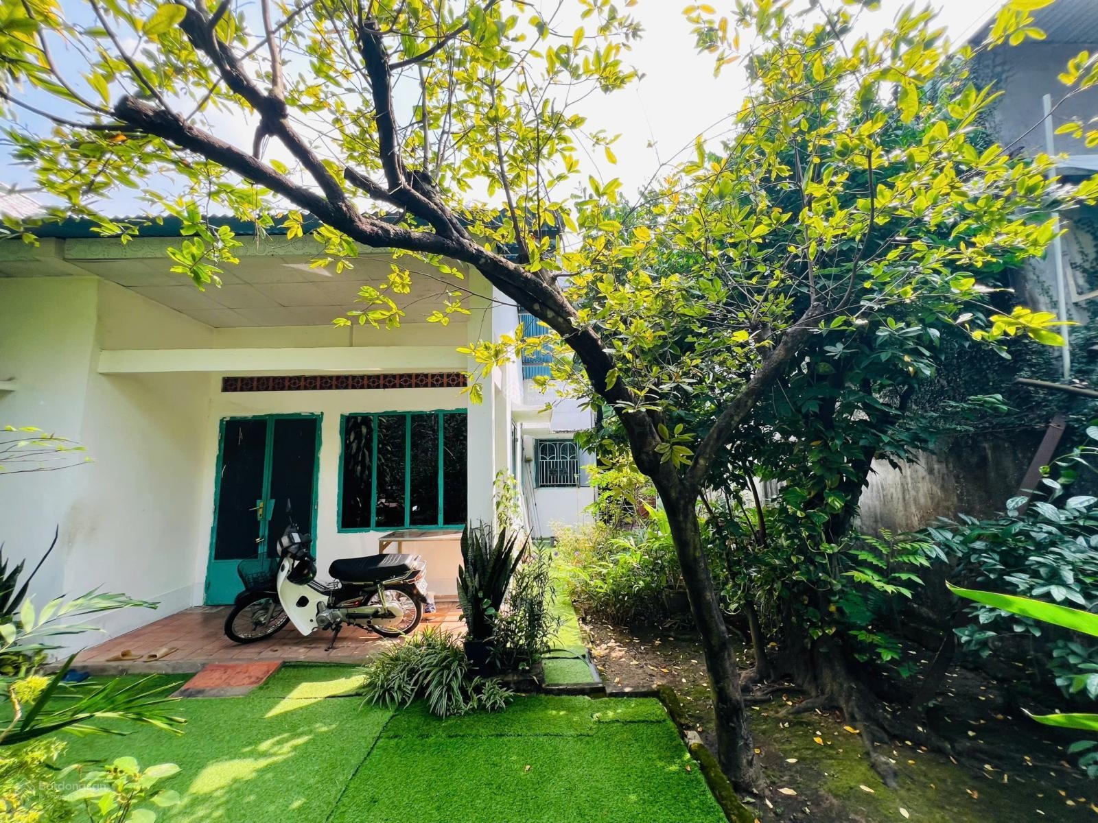 Biệt thự Phúc Hải 240m2 ngang 12m giá siêu ngộp 8,5 tỷ sổ sẵn từ đầu thanh lí bán nhanh P.Tân Phong