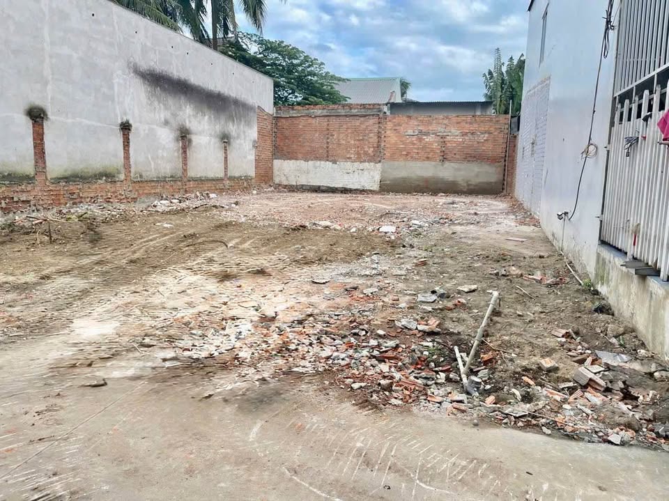 Bán đất thành phố Nha Trang, hẻm ô tô 3.5m đường Hương Lộ Ngọc Hiệp, giá 1.98 tỷ