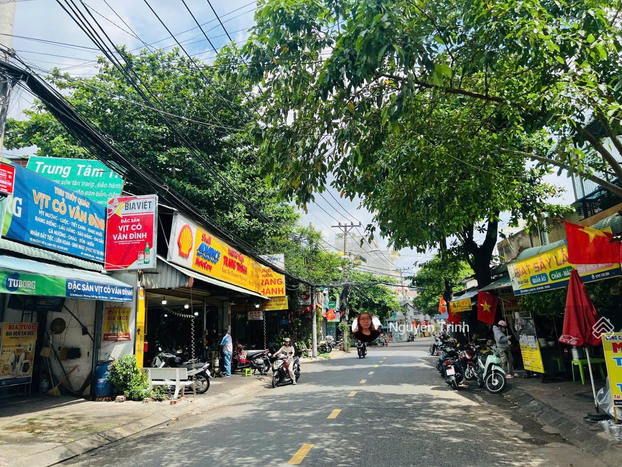 207m2 biệt thự sân vườn 2 tầng - ngay Phạm Văn Đồng - Linh Tây - ngang 8,9m siêu vip