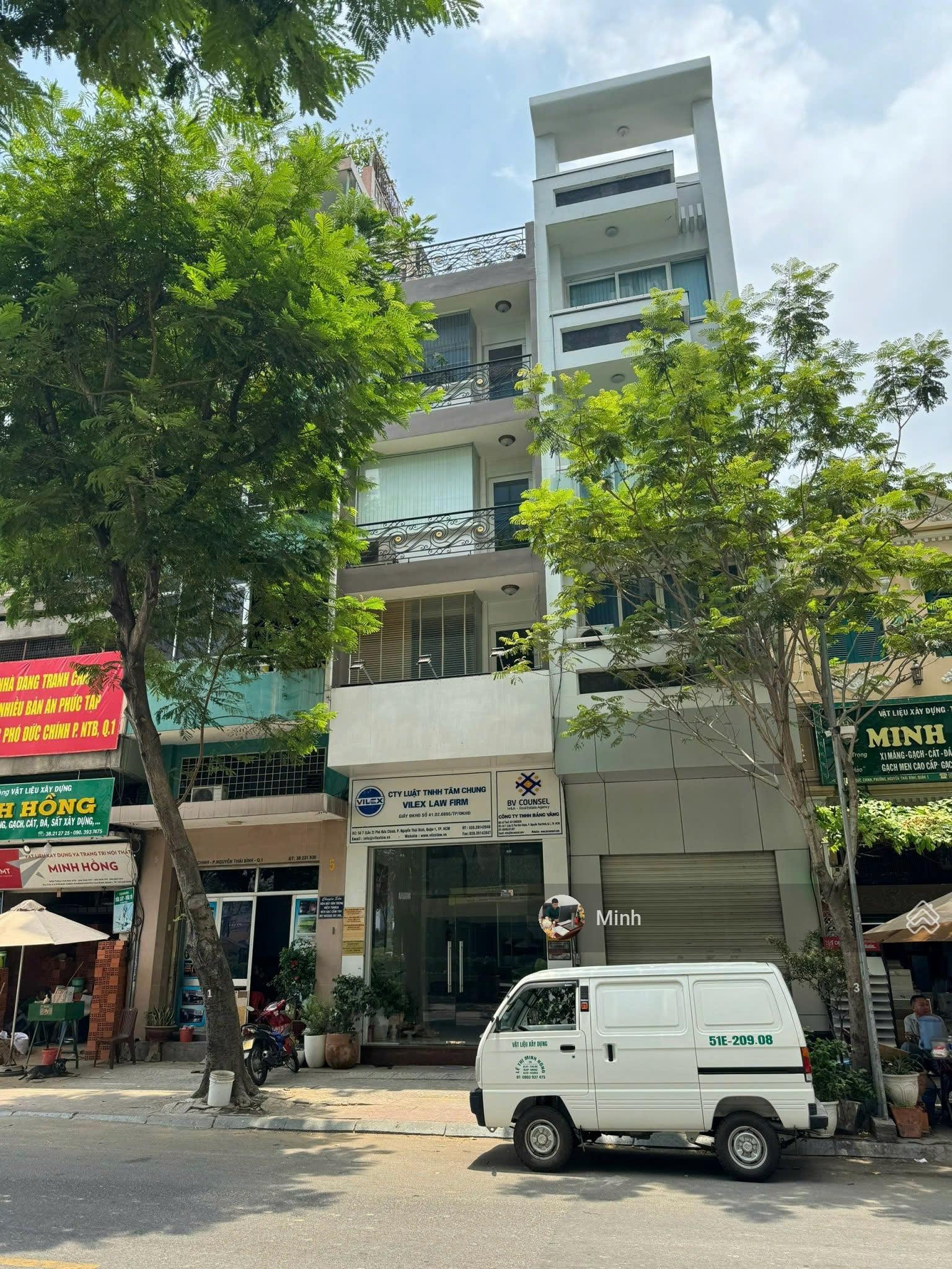 Cho Thuê Nhà Mặt Tiền Phó Đức Chính Quận 1 - 4 x 16m - 5 tầng Thang Máy - Giá 70 Triệu