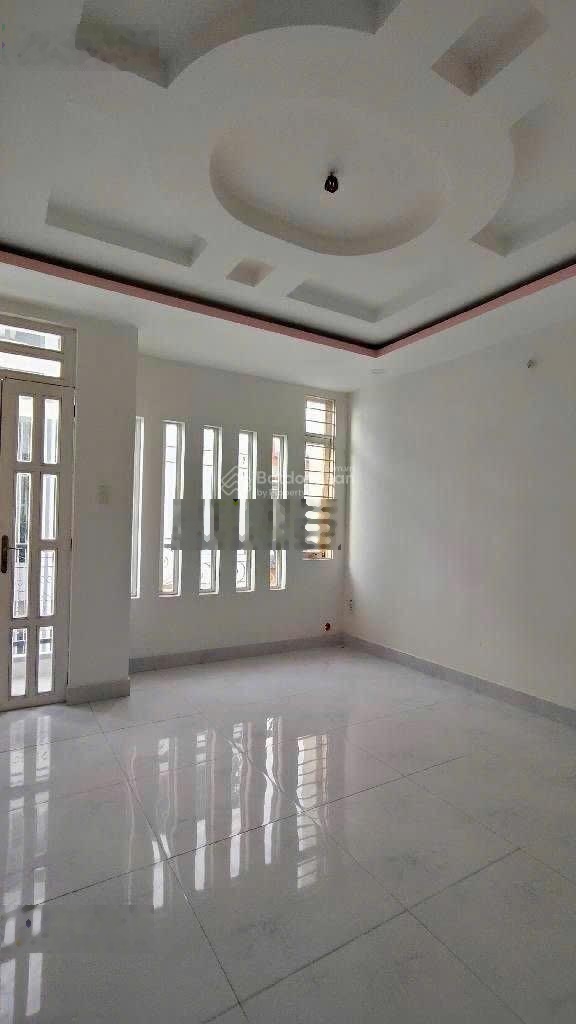 Chủ bán gấp về quê - 4 tầng, 58m2, 4PN - hẻm 7m thông - sát Lê Trọng Tấn Bình Tân - giá 5,7 tỷ