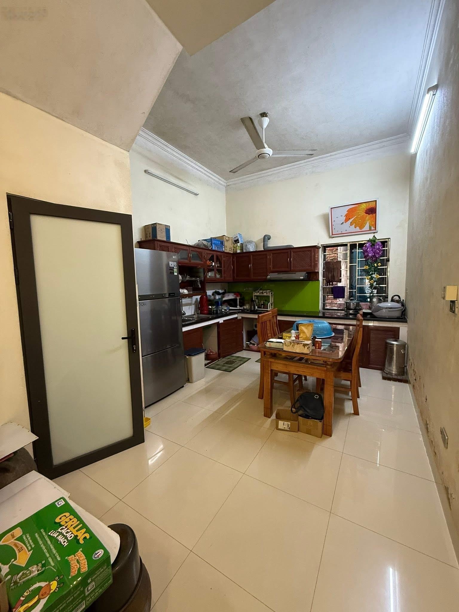 F0 giá đầu tư: Bán nhà lô góc phố Cầu Đơ 3 Quang Trung, 7 phòng dòng tiền 10,2 tỷ